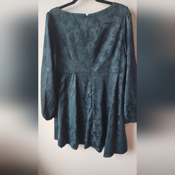 Sachin & Babi x Dillard's NWT Emerald Long Sleeve Mini Baby Doll  Dres… - Picture 6 of 7